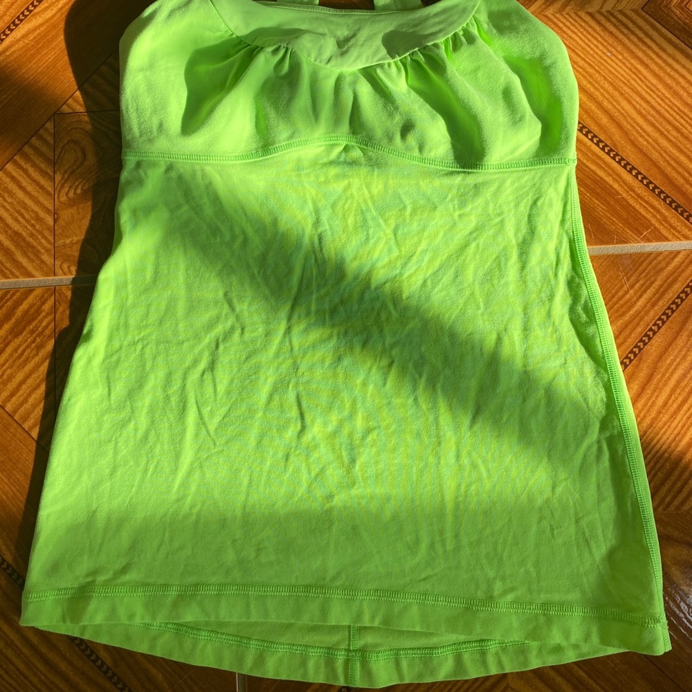 Lulu lemon lime green tank medium